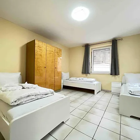 Sad301 - Kleine Monteurwohnung In Super Lage Schwandorf in Bayern